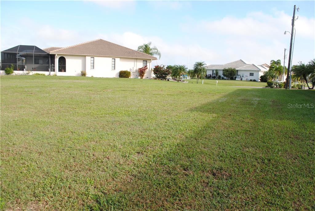 10288  TOOKE LAKE BLVD ,WEEKI WACHEE,34613