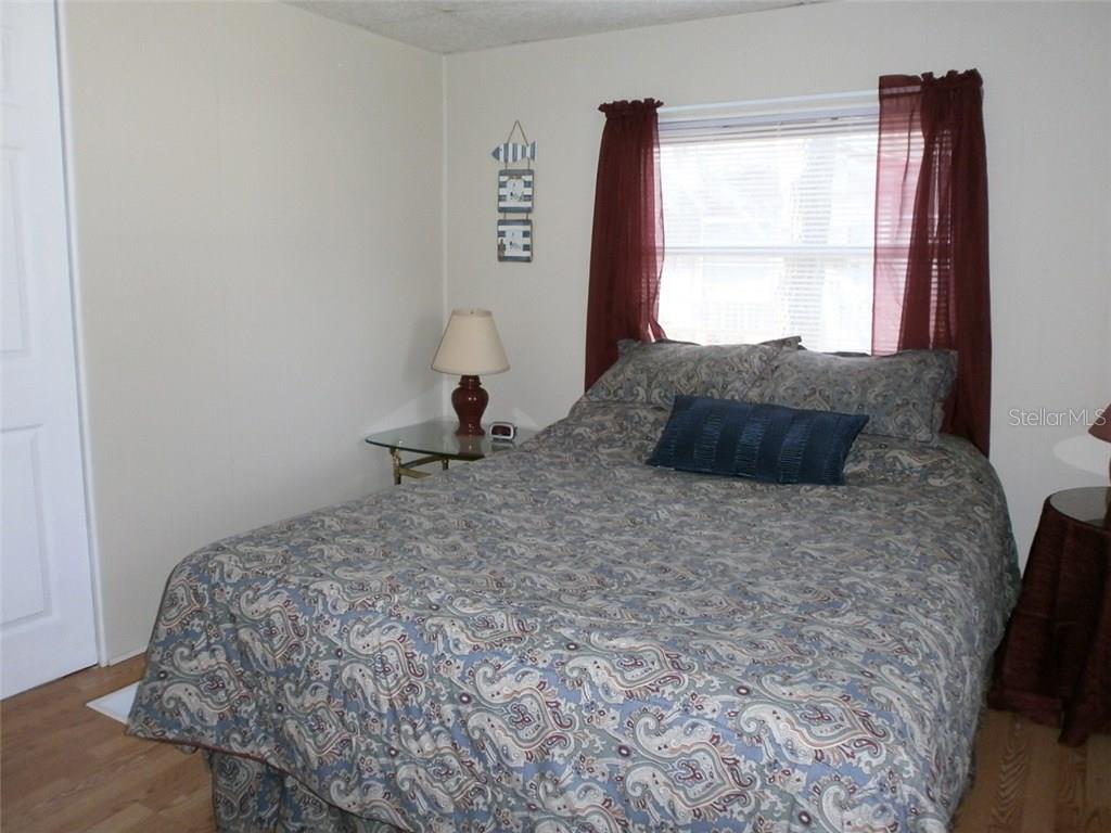 000 HOWLAND BLVD. & BLUFFVIEW,DELTONA,32738