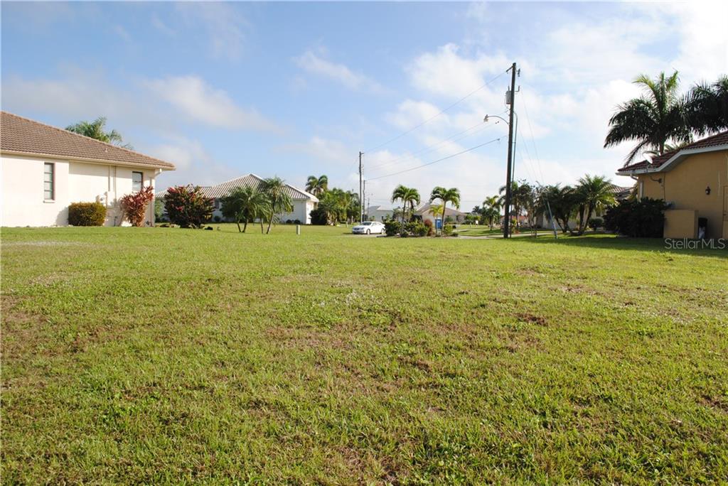 10288  TOOKE LAKE BLVD ,WEEKI WACHEE,34613