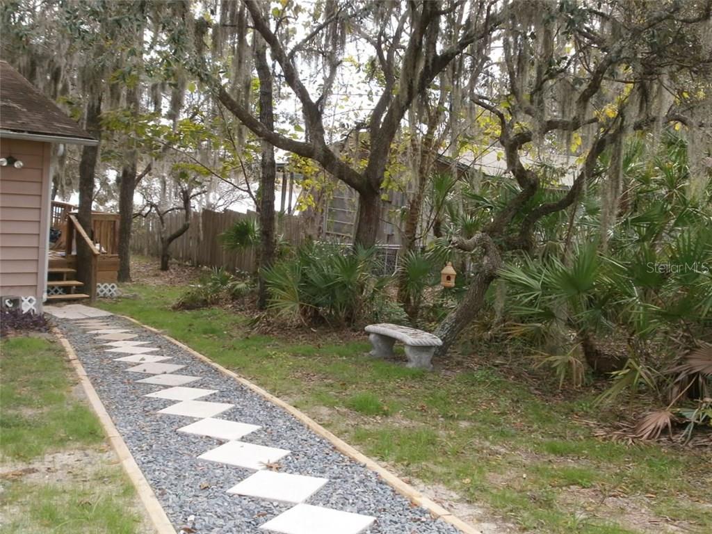 33916  COUNTY ROAD 437  ,SORRENTO,32776