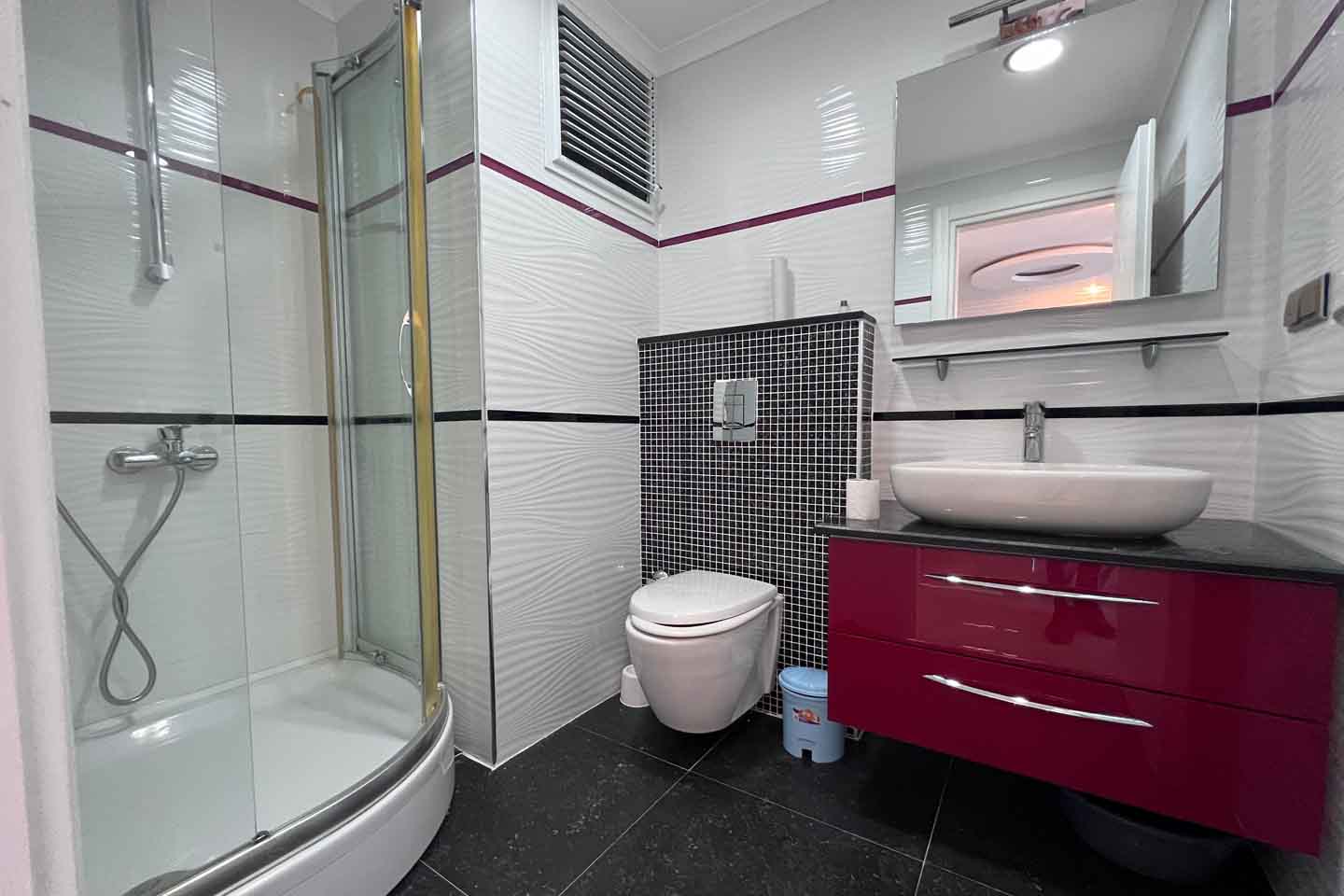 1+1 Apartment For Sale In Mahmutlar Alanya