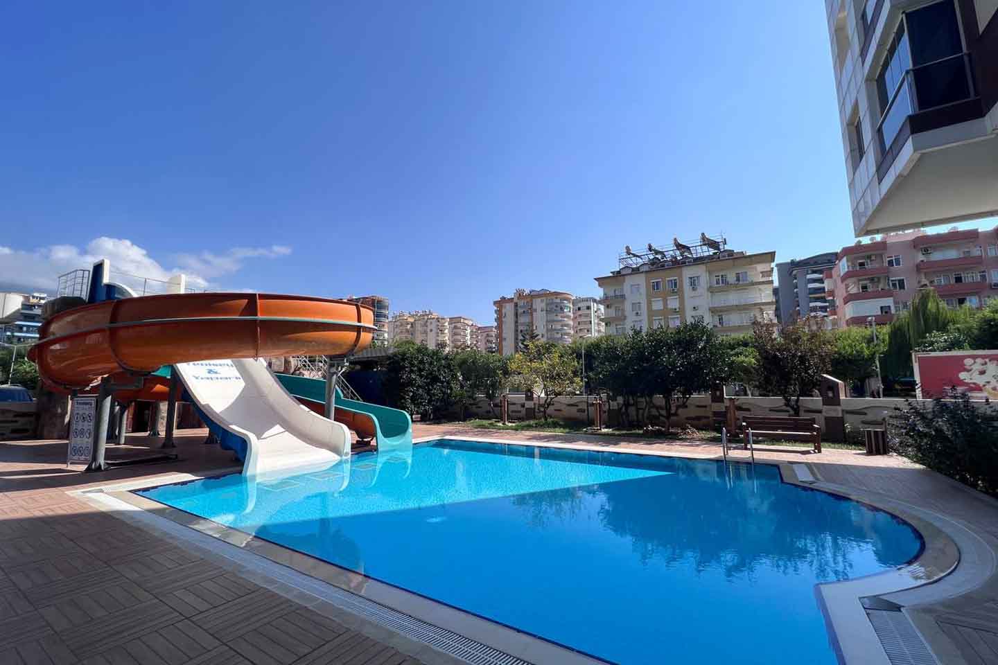 1+1 Apartment For Sale In Mahmutlar Alanya