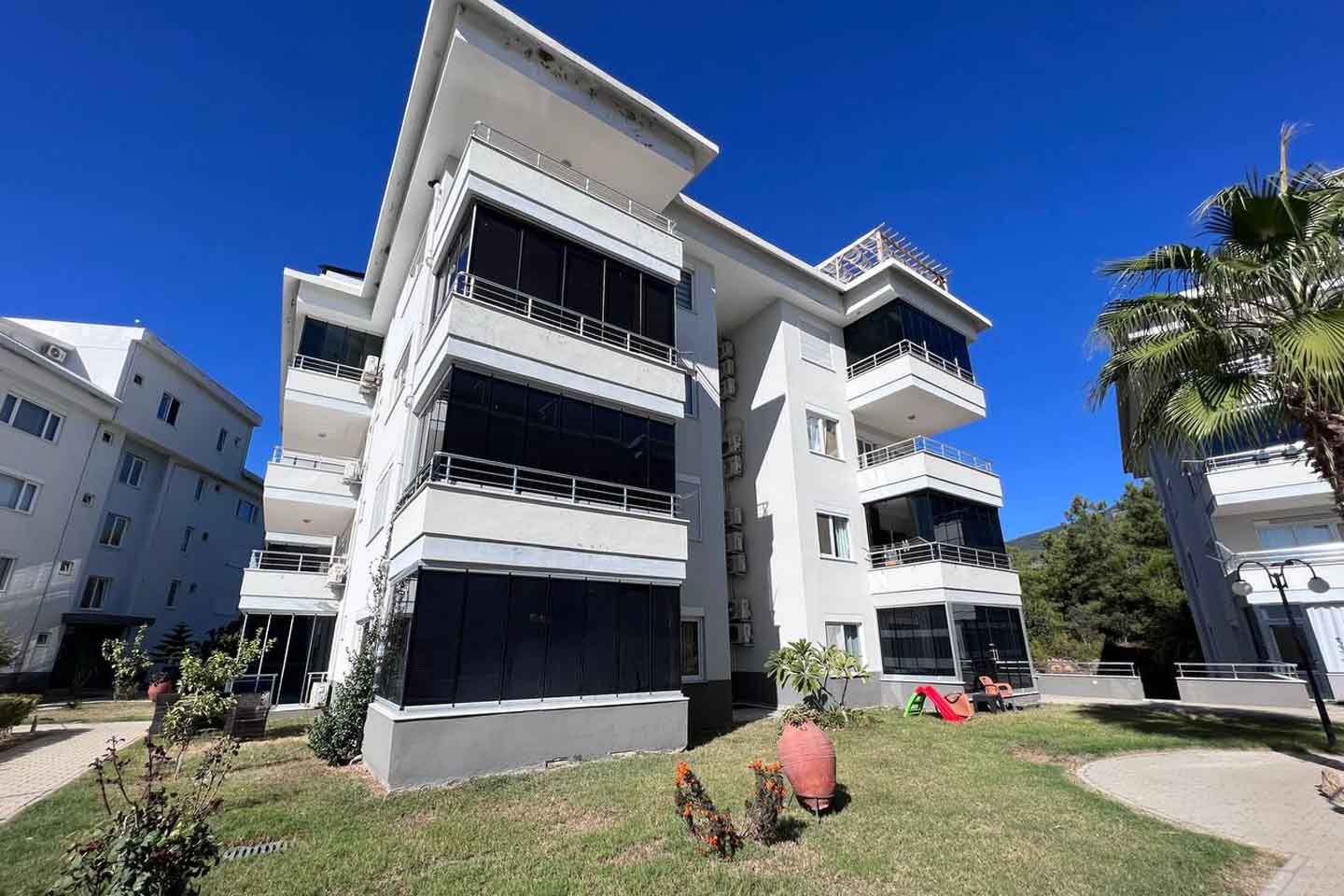 Furnished 2+1 Apartment For Sale In Oba Alanya