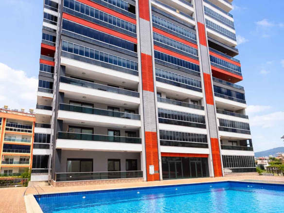 4+1 Luxury Resale Apartment For Sale In Alanya