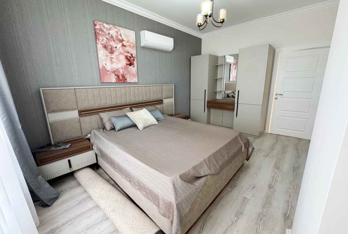 4+1 Luxury Resale Apartment For Sale In Alanya