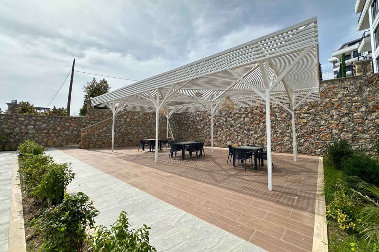 3 Bedroom Apartment In Oba