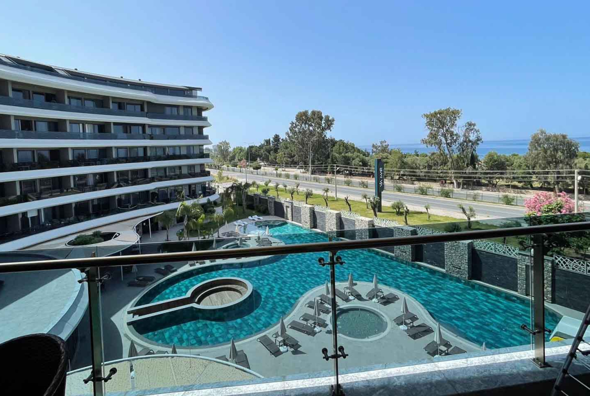 1+1 Sea View Apartment For Sale In Kargıcak Alanya