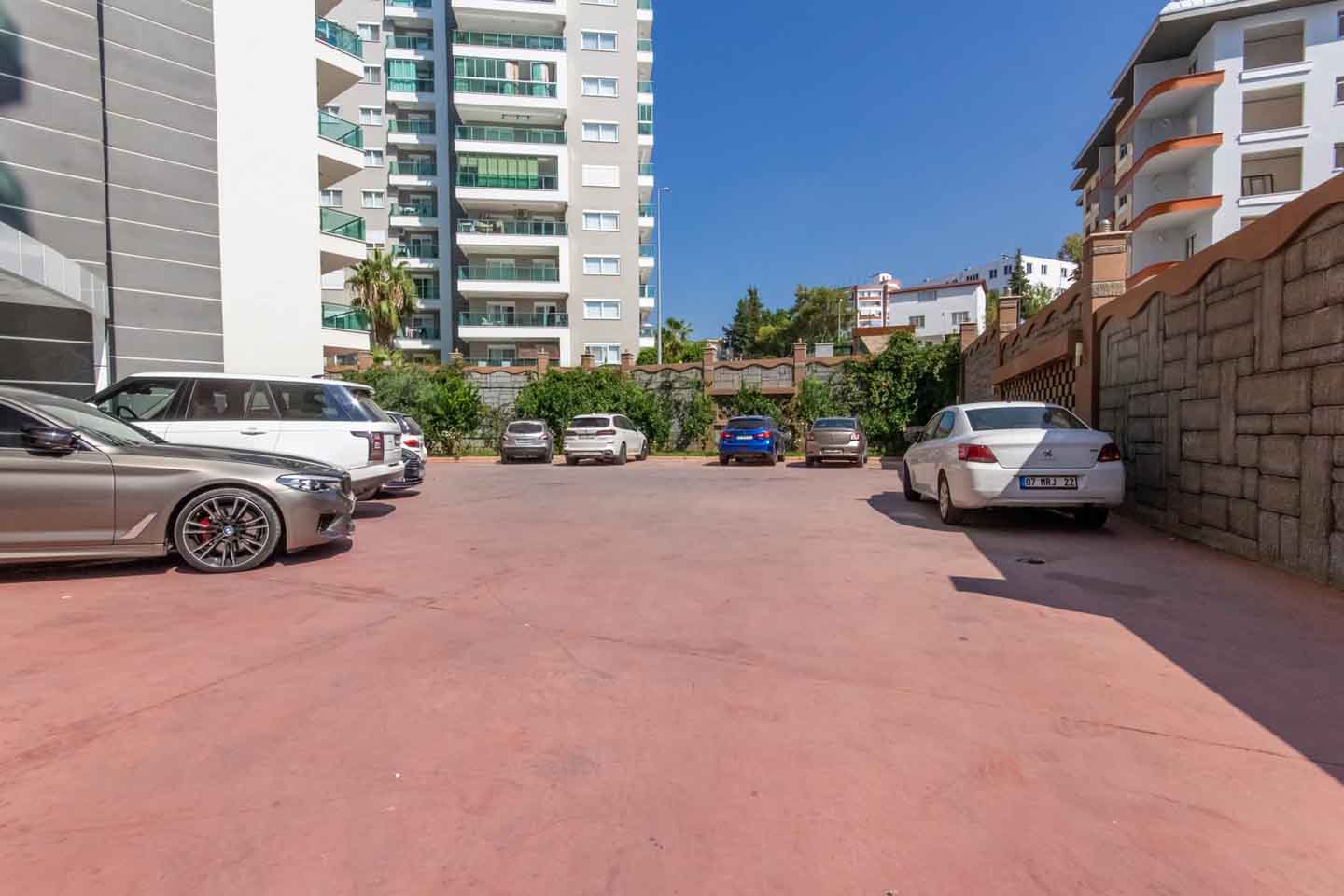Resale Apartment In Mahmutlar Alanya