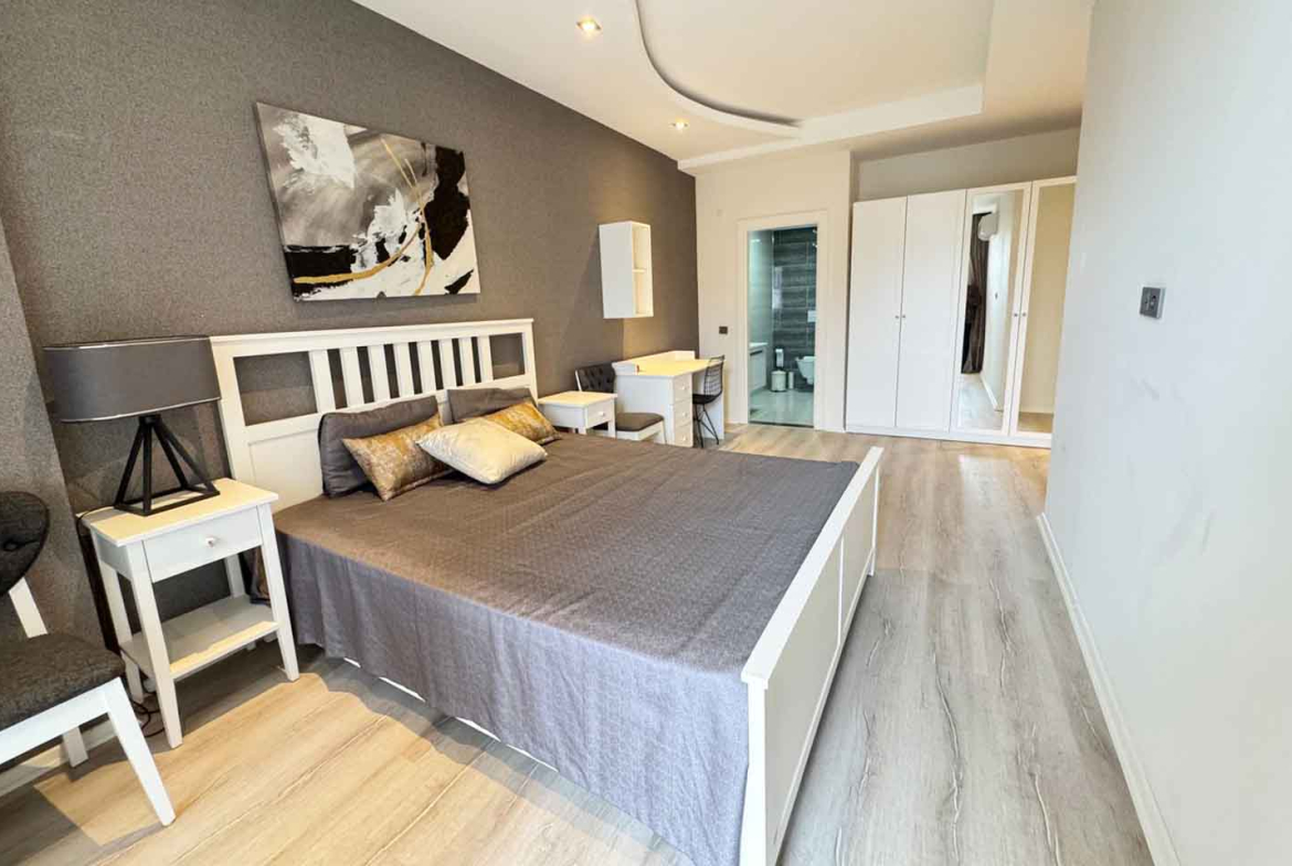 4+1 Luxury Resale Apartment For Sale In Alanya
