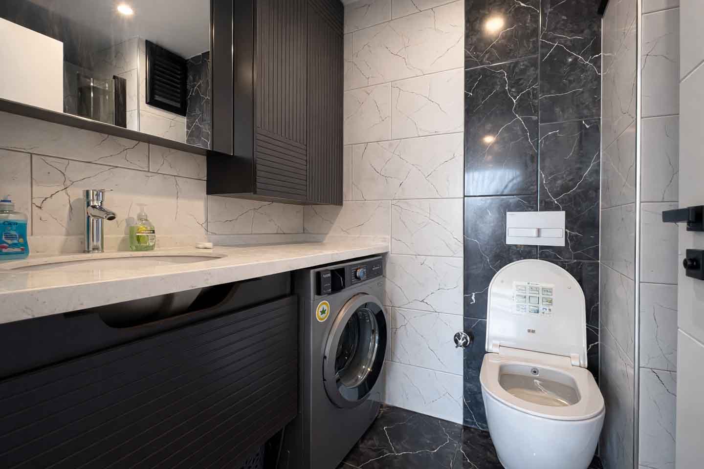 Sea View 2+1 Apartment For Sale In Alanya